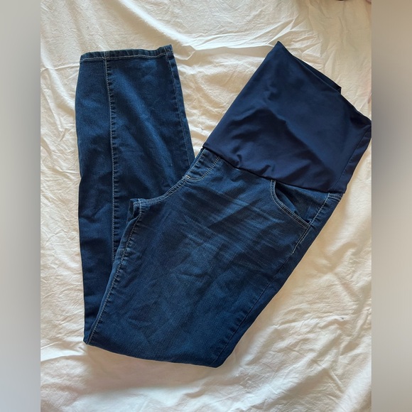 Thyme and maternity tall jeans XXL - Picture 2 of 3